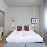 By Pcale Apartment Porto