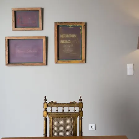 By Pcale Daire Porto