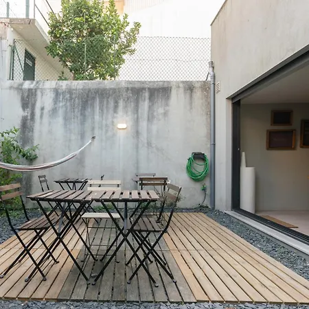 By Pcale Apartment Porto
