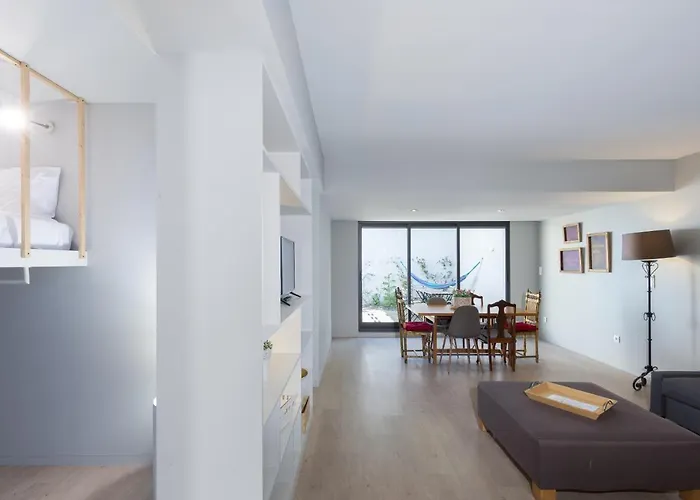 By Pcale Apartment Porto